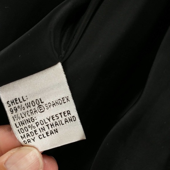 Talbots Women's Blazer Jacket Black Actual 52x25.5 Stretch Wool Blend 2-Button - Picture 11 of 14